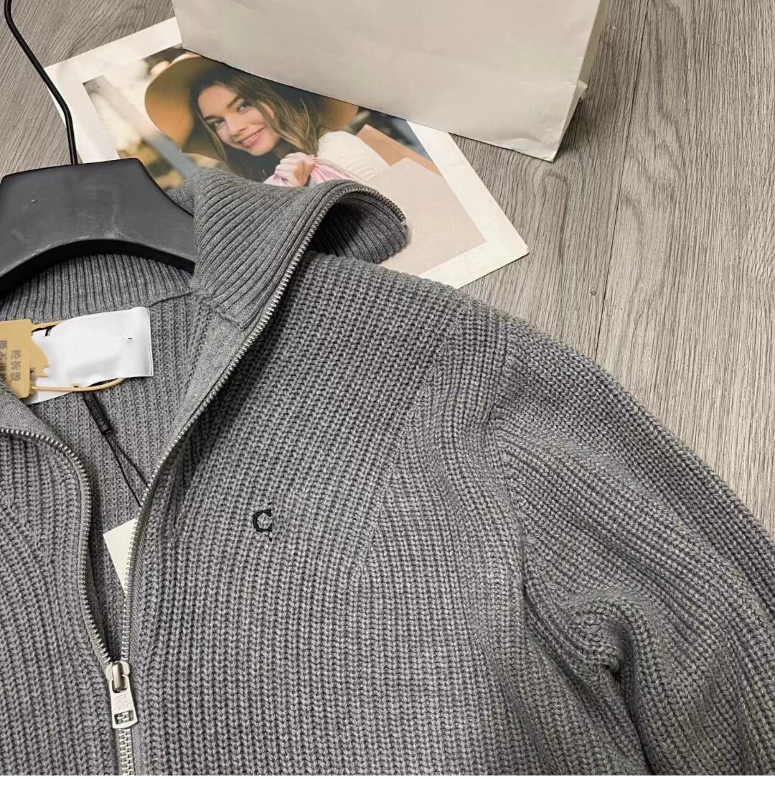 Jersey gris con cremallera de ENHYPEN Sunghoon Moda K-pop Frikimall 3