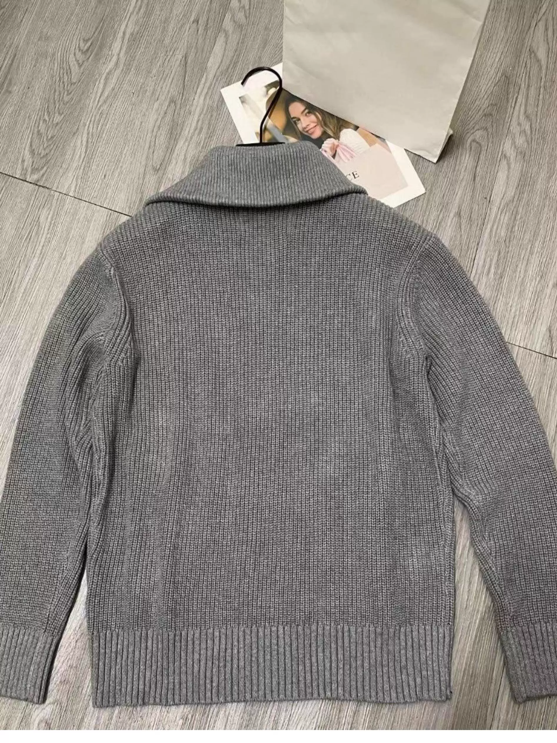 Jersey gris con cremallera de ENHYPEN Sunghoon Moda K-pop Frikimall 2