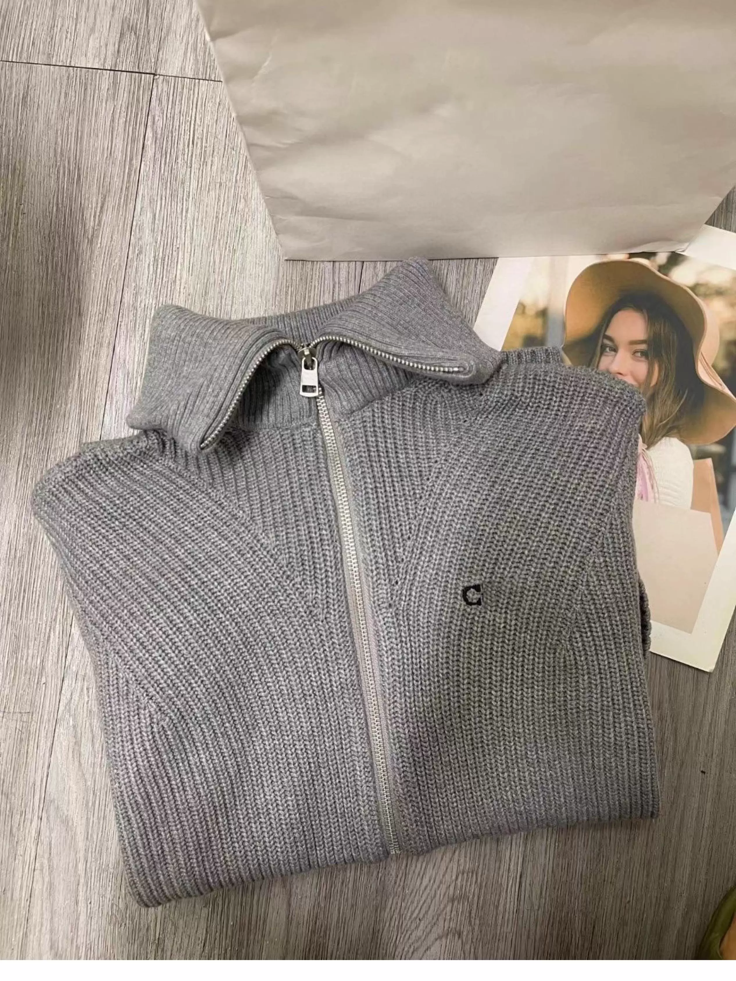 Jersey gris con cremallera de ENHYPEN Sunghoon Moda K-pop Frikimall