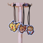 Llaveros chibi Pokémon punto de cruz Pikachu, Eeve, Togepi Llaveros chibi Pokémon punto de cruz Pikachu, Eeve, Togepi