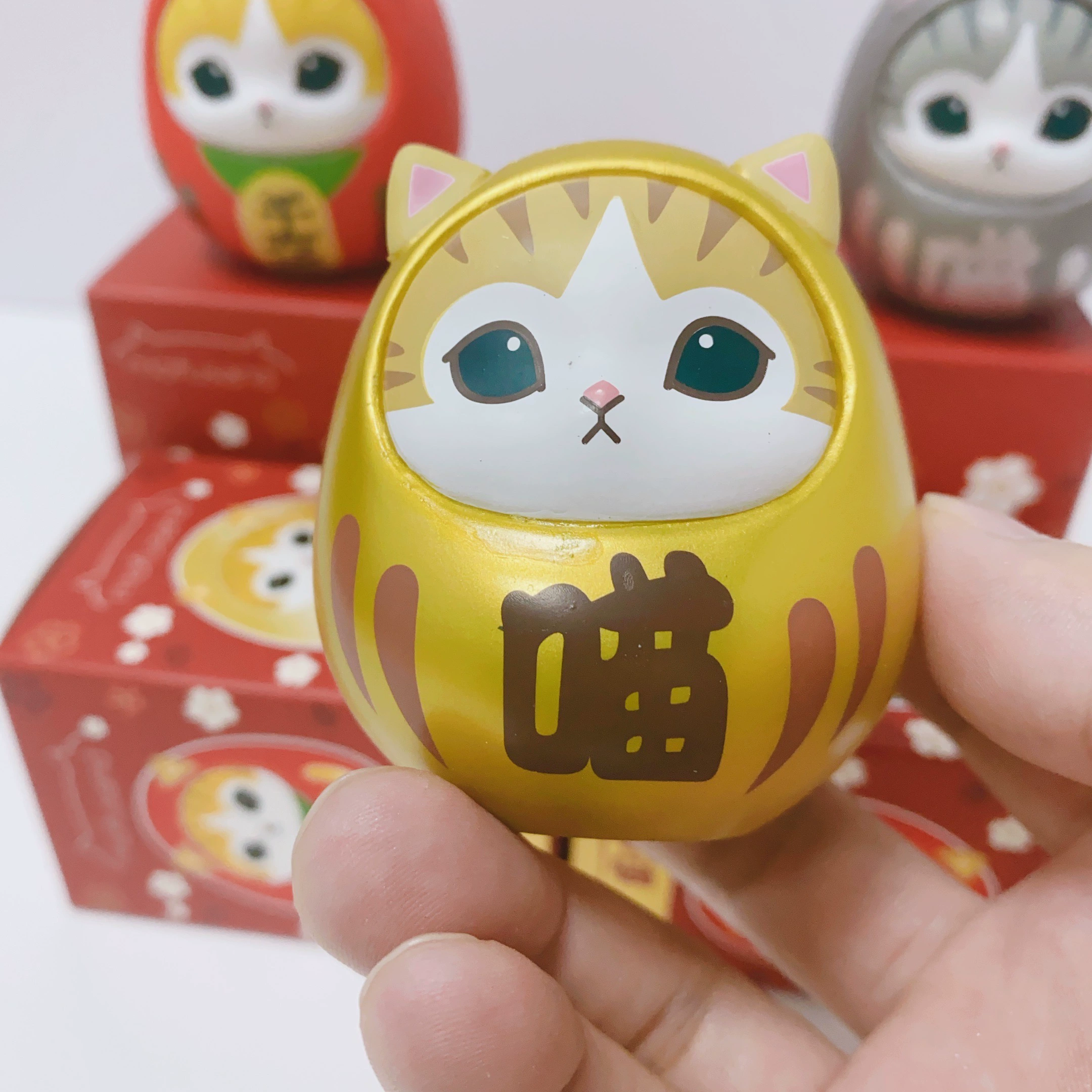 Set de 3 gatitos de la suerte con forma de daruma mofusand Frikimall 5