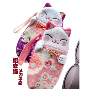 Funda japonesa para gafas con gato manekineko